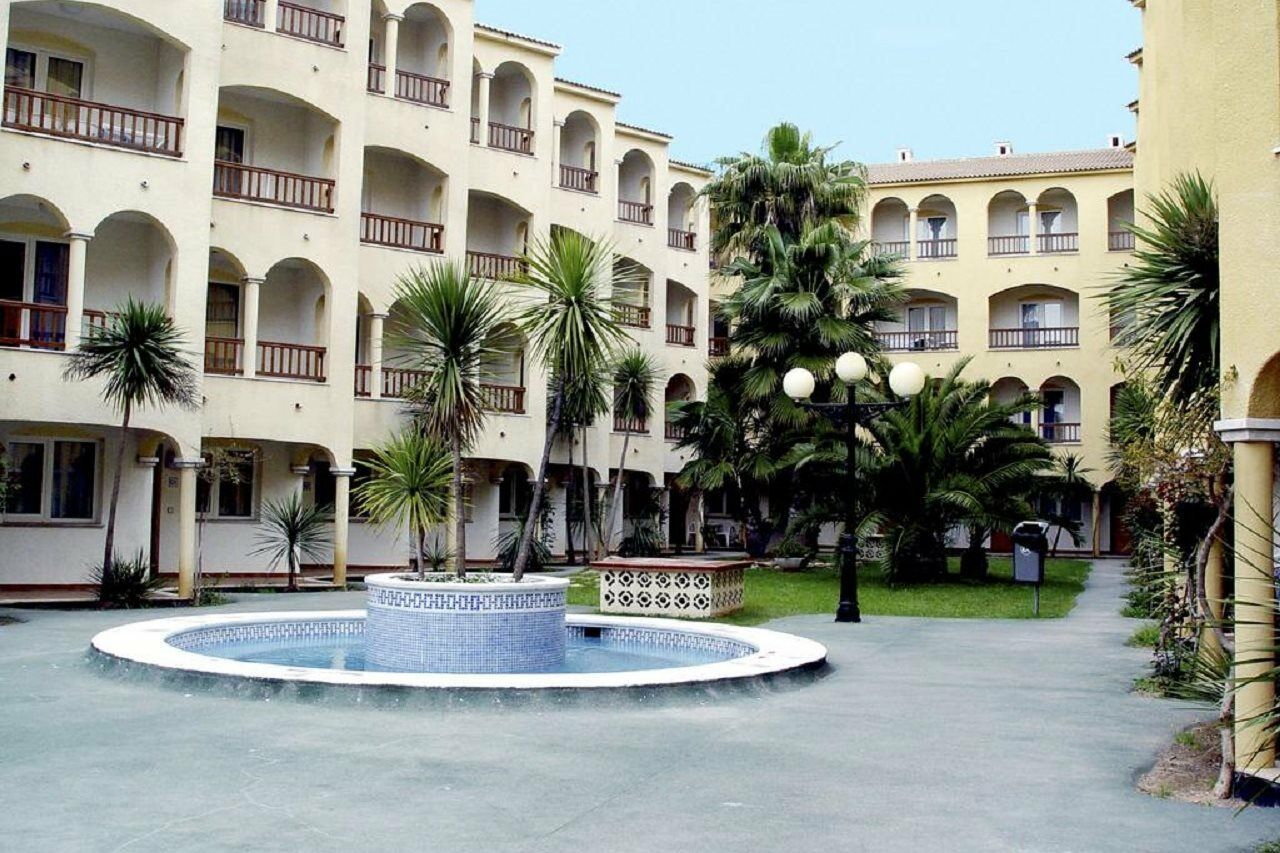 Apartamentos Turisticos Jardines Del Plaza Пеньискола Экстерьер фото